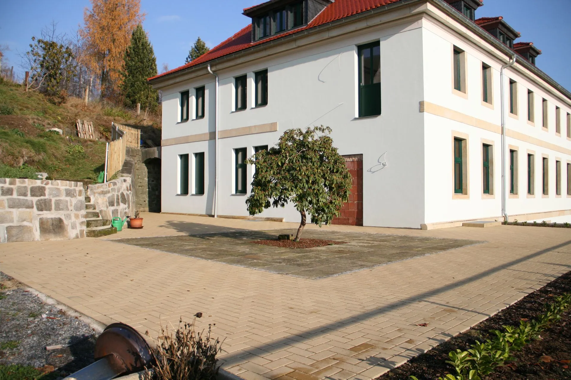 Hof an einem Gebäude